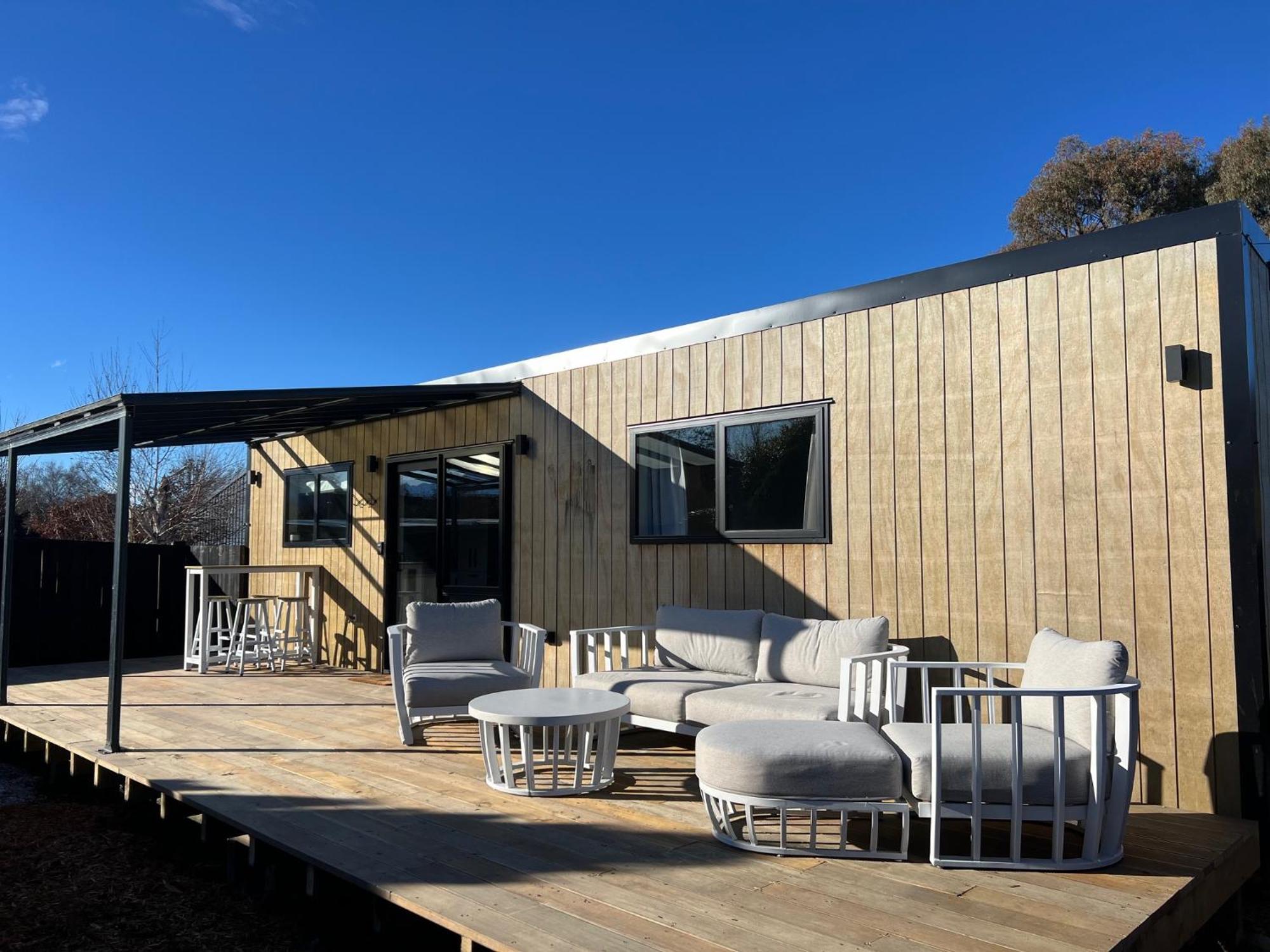 Mountain Cabin - Central, Cosy And Cute With Views Wanaka Exterior foto